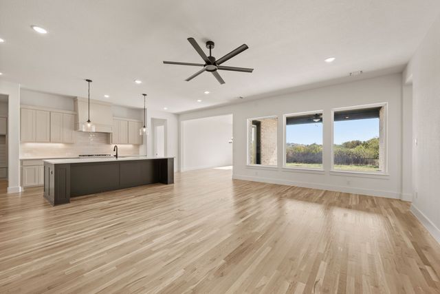 5029 Round Rock Drive, Aledo, TX 76008