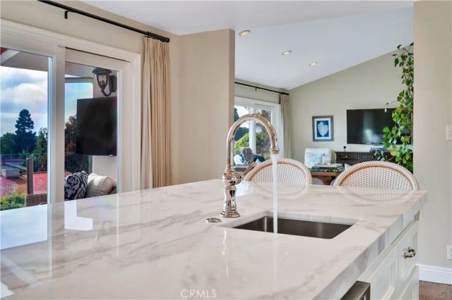 1232 Via Coronel, Palos Verdes Estates, CA 90274