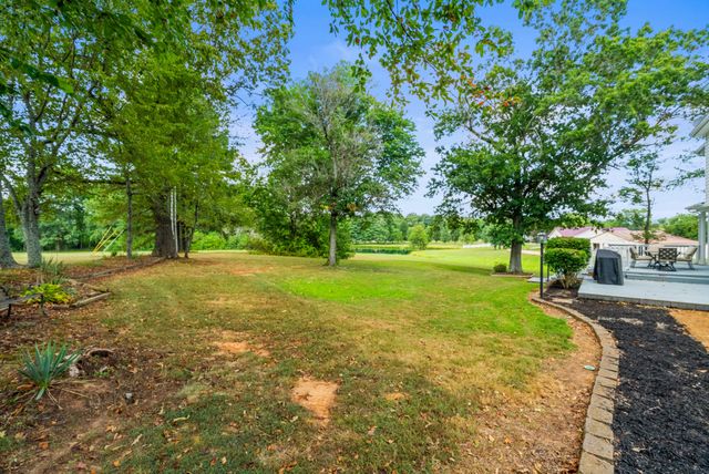 116 Old Parkers Chapel Rd, Portland, TN 37148