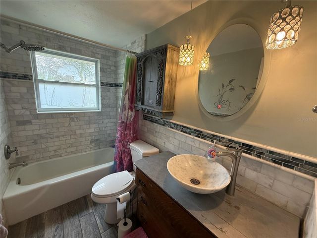 644 TANAGER ROAD, Venice, FL 34293