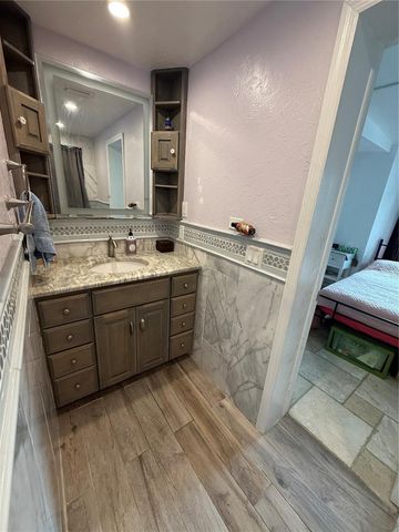 644 TANAGER ROAD, Venice, FL 34293