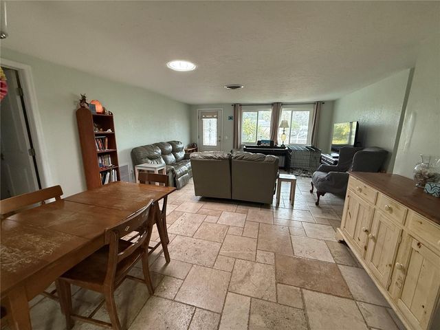 644 TANAGER ROAD, Venice, FL 34293