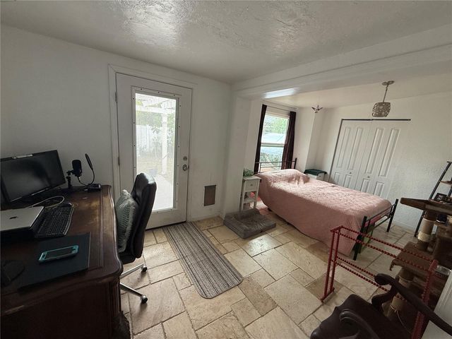 644 TANAGER ROAD, Venice, FL 34293