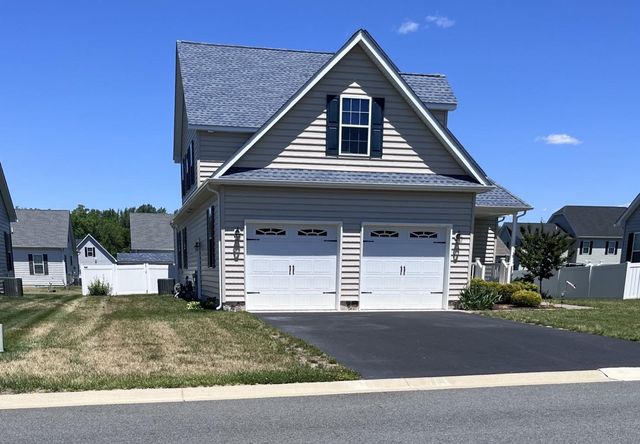 37 PONDS EDGE DR, Felton, DE 19943