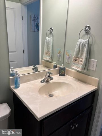 37 PONDS EDGE DR, Felton, DE 19943