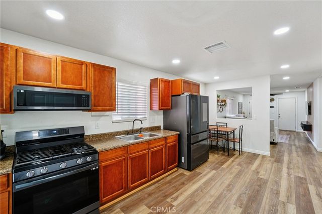 375 Prospect Avenue, Riverside, CA 92507