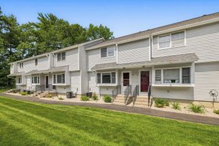 777 Middle Rd Unit 55, Portsmouth, NH 03801