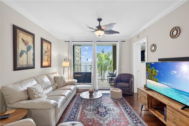 2825 Palm Beach BLVD 409, Fort Myers, FL 33916