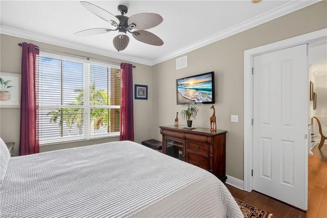 2825 Palm Beach BLVD 409, Fort Myers, FL 33916