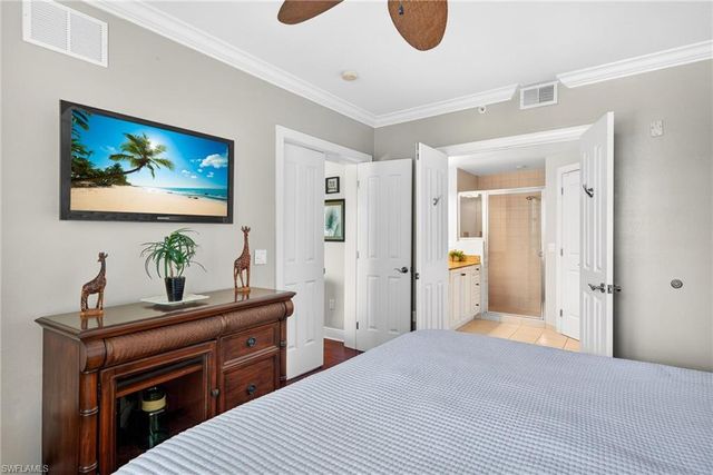 2825 Palm Beach BLVD 409, Fort Myers, FL 33916