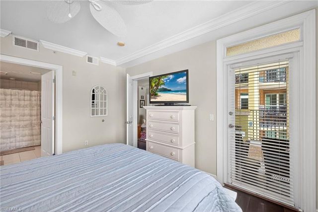 2825 Palm Beach BLVD 409, Fort Myers, FL 33916