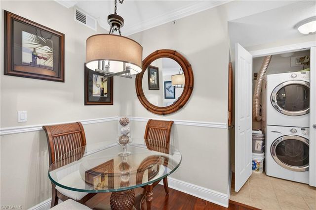 2825 Palm Beach BLVD 409, Fort Myers, FL 33916