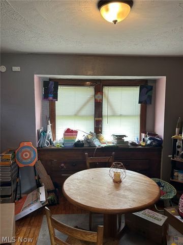 676 Kipling Street, Akron, OH 44306