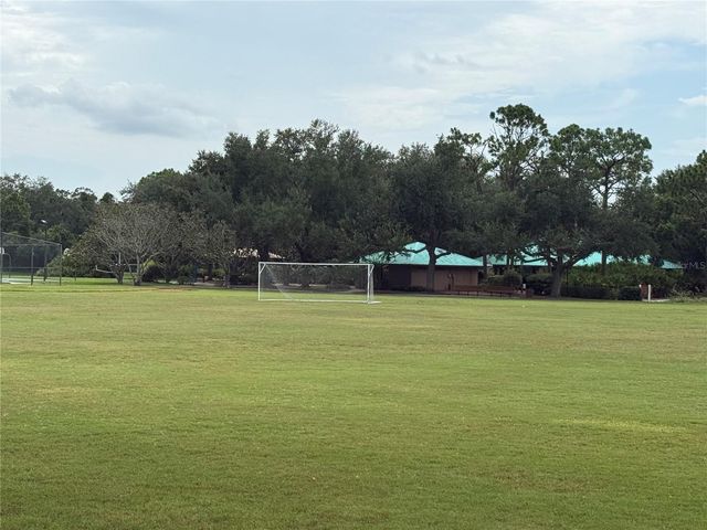 6607 MEANDERING WAY, Bradenton, FL 34202