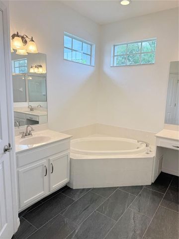 6607 MEANDERING WAY, Bradenton, FL 34202