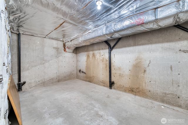 7876 Crystal Manor Lane NW, Silverdale, WA 98383