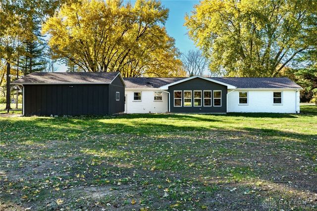 9550 Paragon Road, Dayton, OH 45458