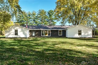 9550 Paragon Road, Dayton, OH 45458