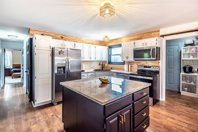 8497 Debold Koebel Road, Harlan Twp, OH 45152