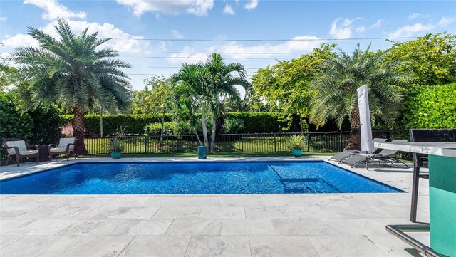 10921 Passage Way, Parkland, FL 33076