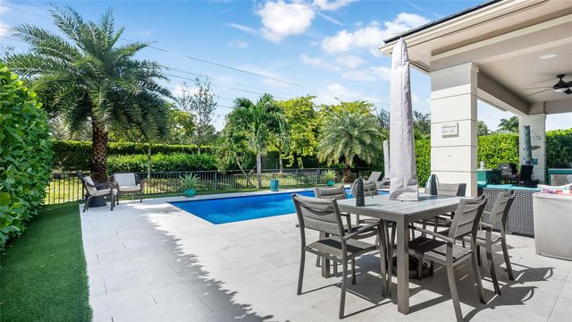 10921 Passage Way, Parkland, FL 33076