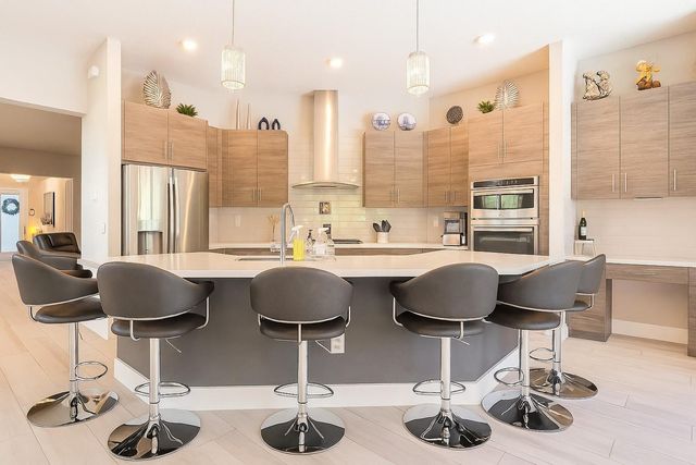 10921 Passage Way, Parkland, FL 33076