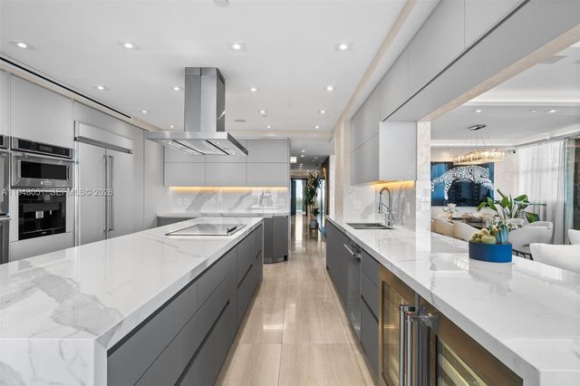 3301 NE 183rd St 2001, Aventura, FL 33160