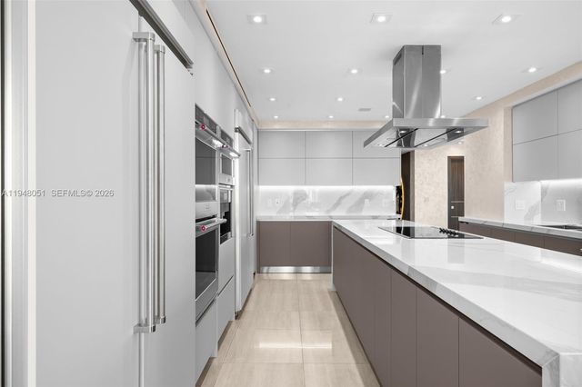 3301 NE 183rd St 2001, Aventura, FL 33160