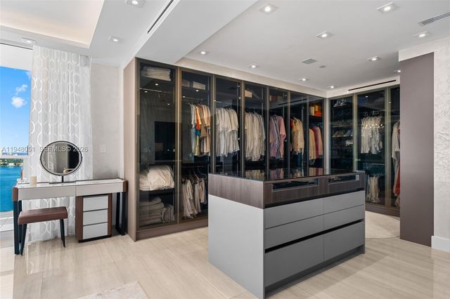 3301 NE 183rd St 2001, Aventura, FL 33160