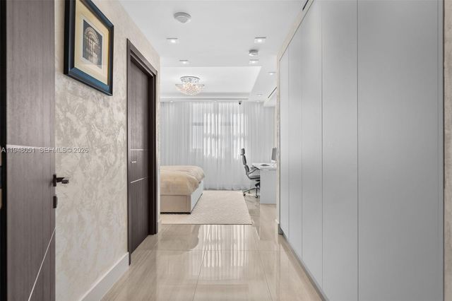 3301 NE 183rd St 2001, Aventura, FL 33160