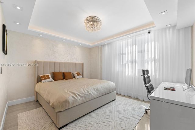 3301 NE 183rd St 2001, Aventura, FL 33160