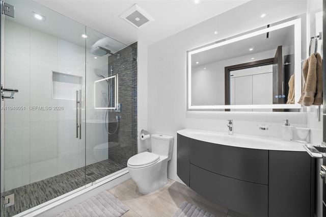 3301 NE 183rd St 2001, Aventura, FL 33160