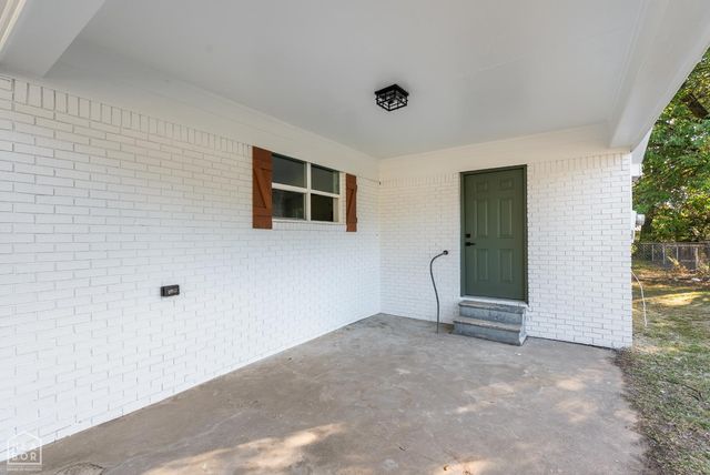 103 Maple Street, Mccrory, AR 72101