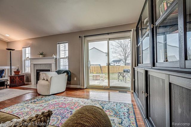 7511 Bermuda Dunes, Ypsilanti, MI 48197