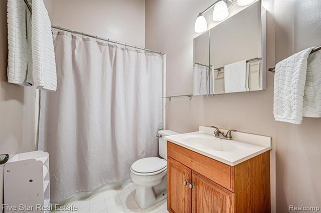 7511 Bermuda Dunes, Ypsilanti, MI 48197