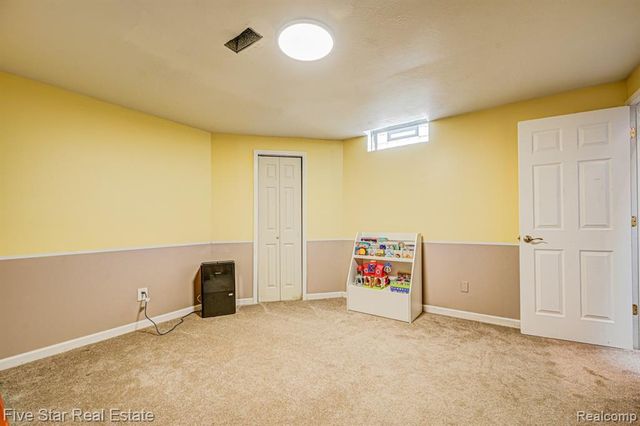 7511 Bermuda Dunes, Ypsilanti, MI 48197