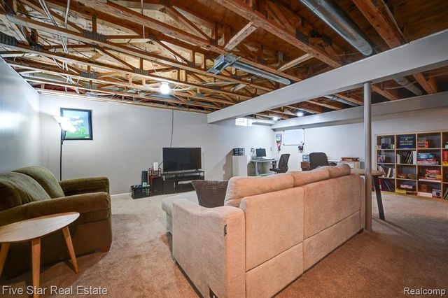 7511 Bermuda Dunes, Ypsilanti, MI 48197