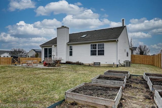 7511 Bermuda Dunes, Ypsilanti, MI 48197