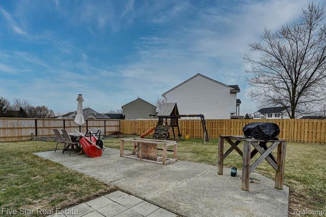 7511 Bermuda Dunes, Ypsilanti, MI 48197