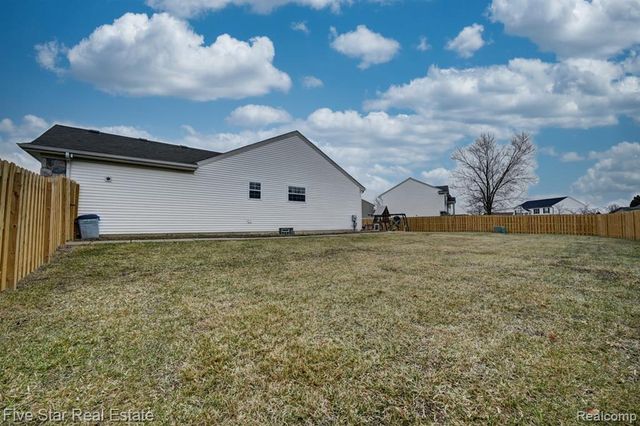 7511 Bermuda Dunes, Ypsilanti, MI 48197