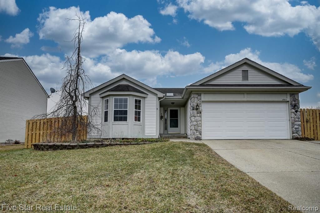 7511 Bermuda Dunes, Ypsilanti, MI 48197