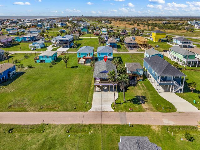 4028 Surf Drive, Galveston, TX 77554