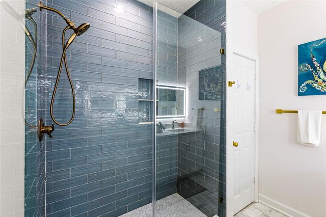 4028 Surf Drive, Galveston, TX 77554