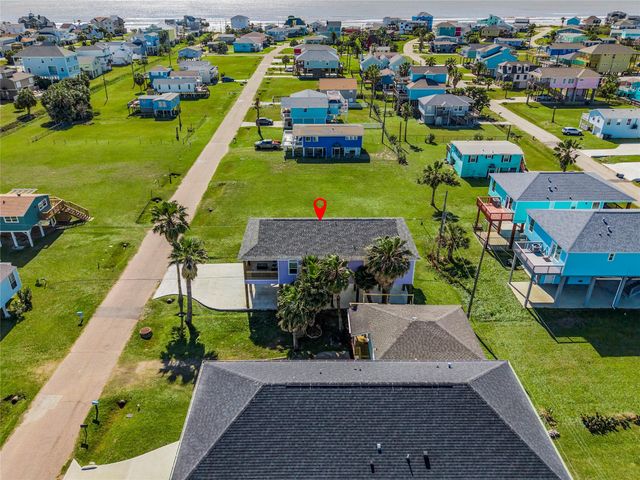 4028 Surf Drive, Galveston, TX 77554