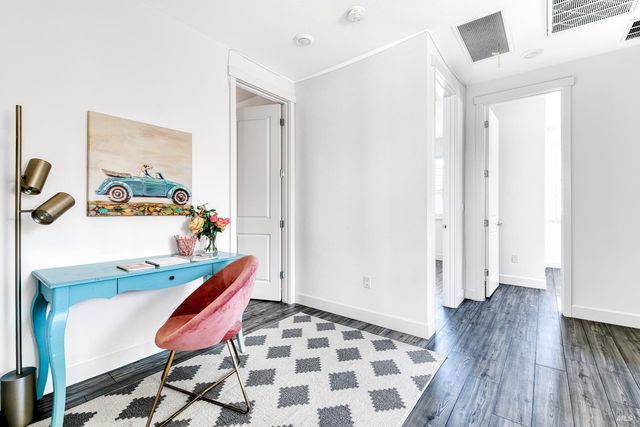 704 Granite Ln, Fairfield, CA 94534