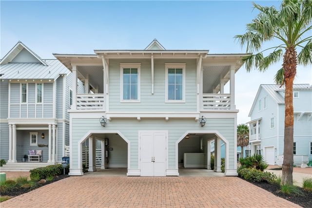 111 Center Lane, Port Aransas, TX 78373
