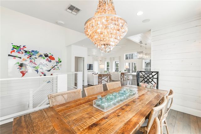 111 Center Lane, Port Aransas, TX 78373