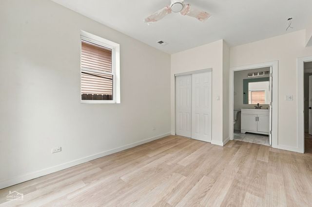 1118 W 19th Street 1, Chicago, IL 60608