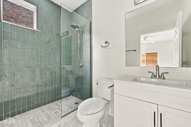 1118 W 19th Street 1, Chicago, IL 60608