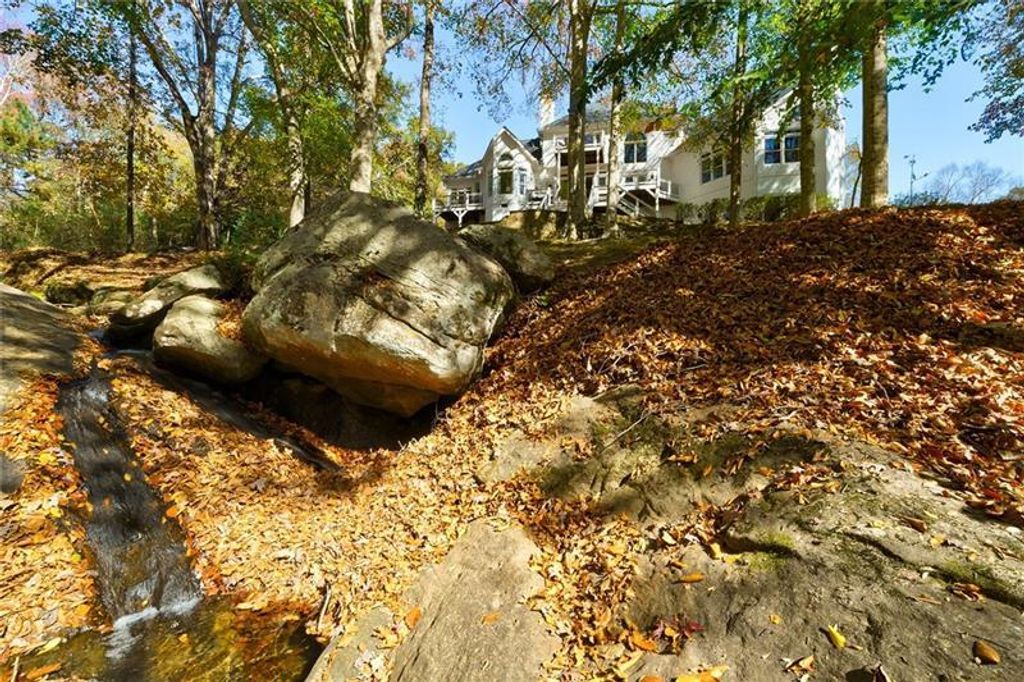 Image 25 of property listing at 1801 Birmingham Road, Milton, GA 30004